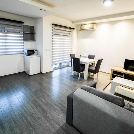Ring Inn Apartments Obrenovac (Belgrade) Exterior foto